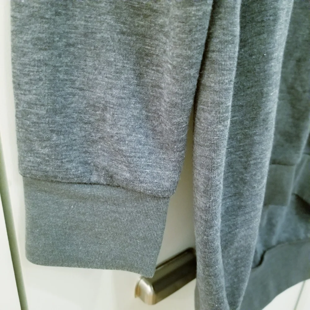 Reebok | Long Grey Sweatshirt Sweater Work Out Gym Top Crew - Picture 8 of 8